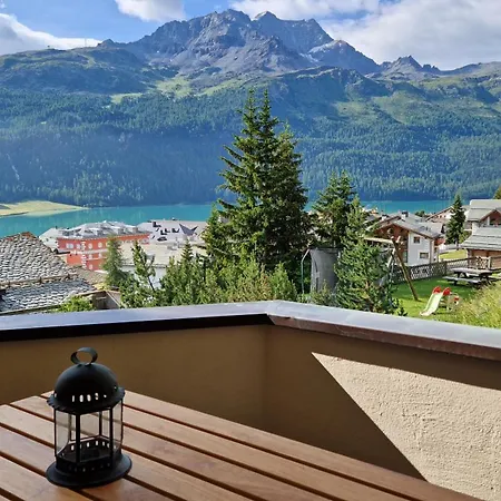 切萨巴拉瓦尔公寓式酒店 3*