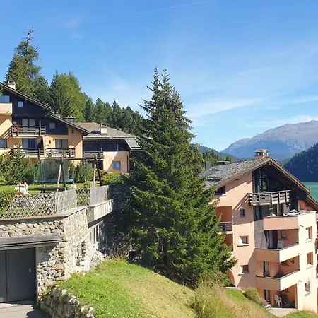 切萨巴拉瓦尔公寓式酒店