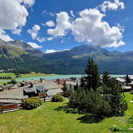 Chesa Bellaval Apartman 3*